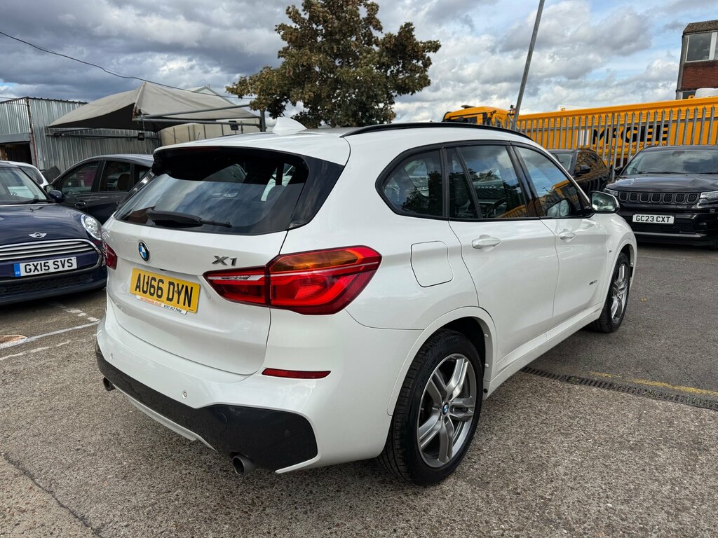 BMW X1 Sdrive18d Xline Black #8