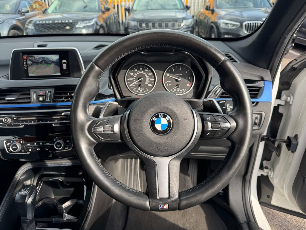 BMW X1 Sdrive18d Xline Black #20