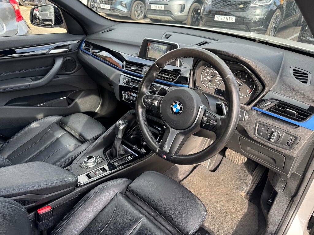 BMW X1 Sdrive18d Xline Black #19
