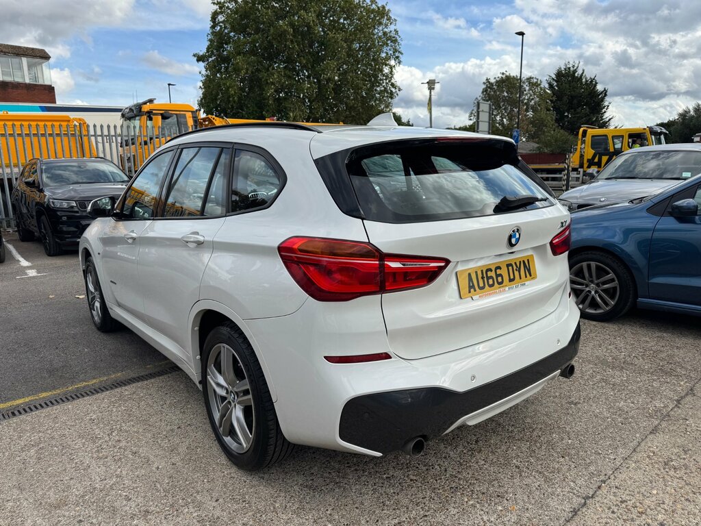 BMW X1 Sdrive18d Xline Black #12