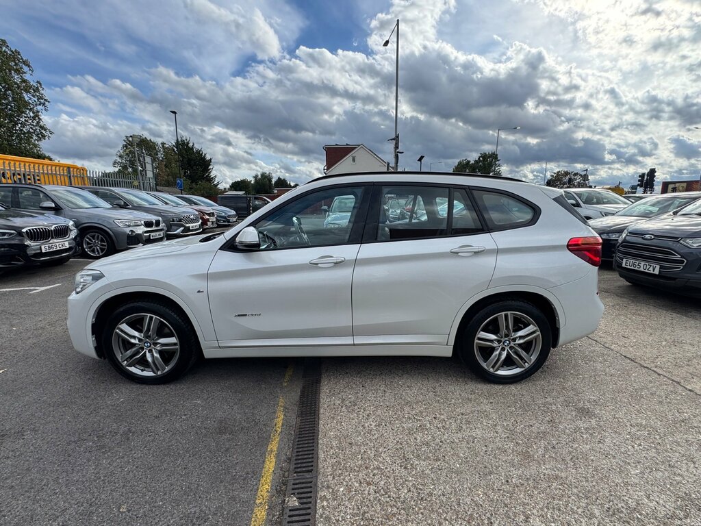 BMW X1 Sdrive18d Xline Black #14