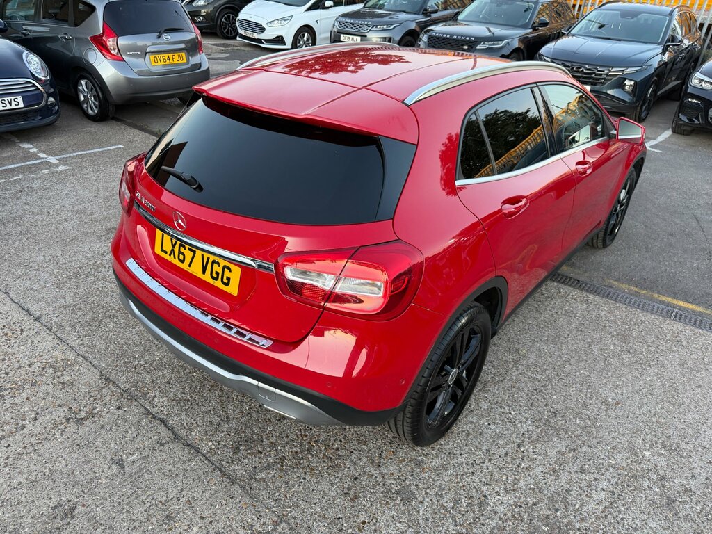 Mercedes-Benz GLA Class Amg Line Black #14
