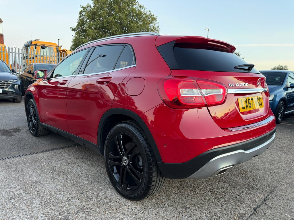 Mercedes-Benz GLA Class Amg Line Black #9