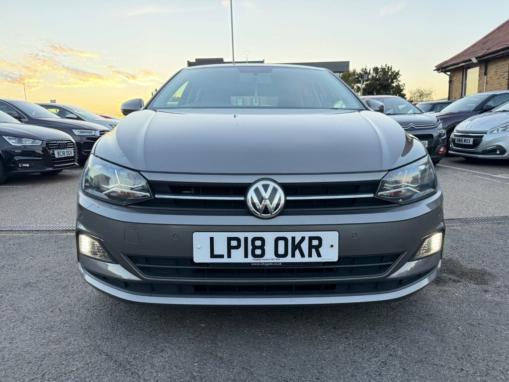 Volkswagen Polo Se White #9