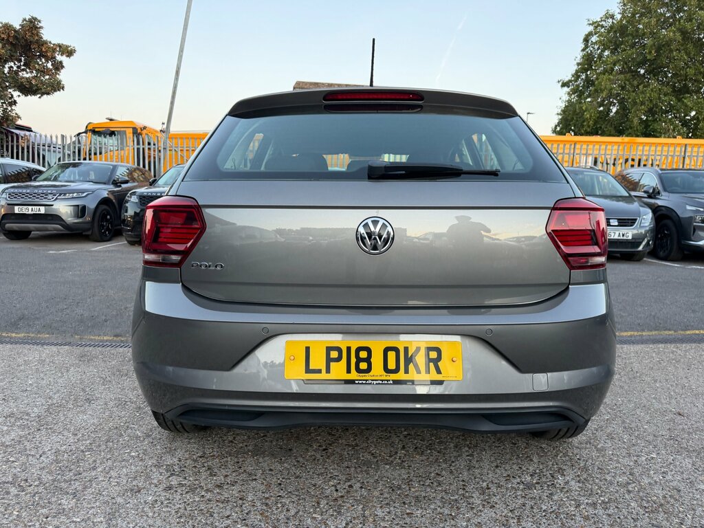 Volkswagen Polo Se White #13