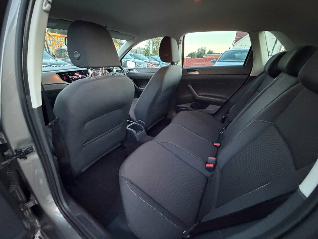 Volkswagen Polo Se White #40