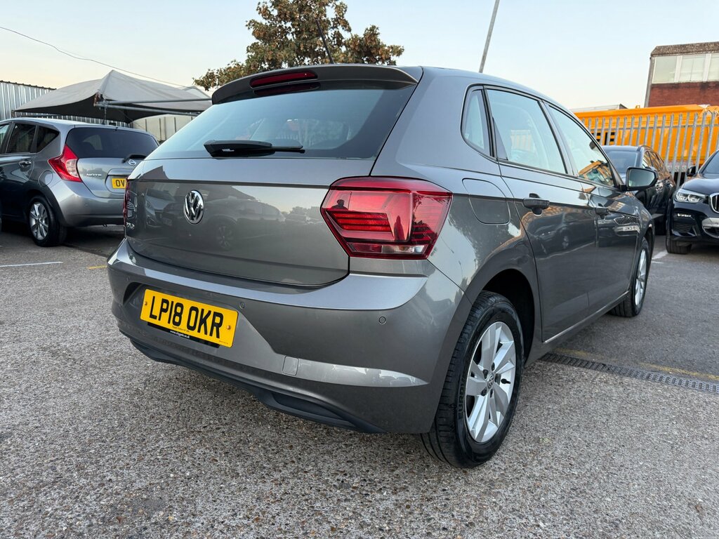 Volkswagen Polo Se White #15