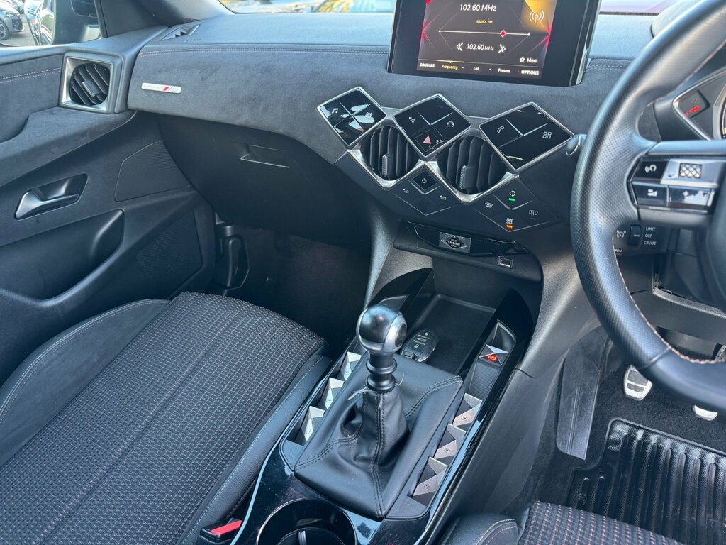 DS DS 3 Crossback Ds3 Crossback Ultra Prestige Puretech Ss Blue #19