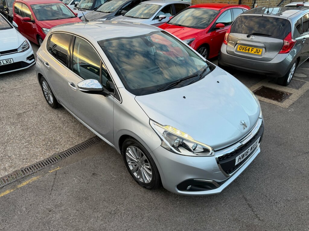 Peugeot 208 1.2 Puretech Allure Hatchback Eat Euro Silver #3