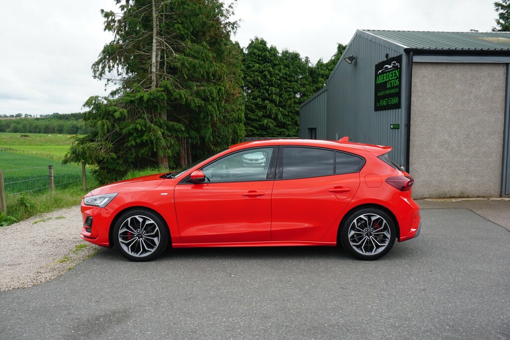 Ford Focus Hatchback 1.0 Focus St-line X 1.0L Ecoboost Red #6