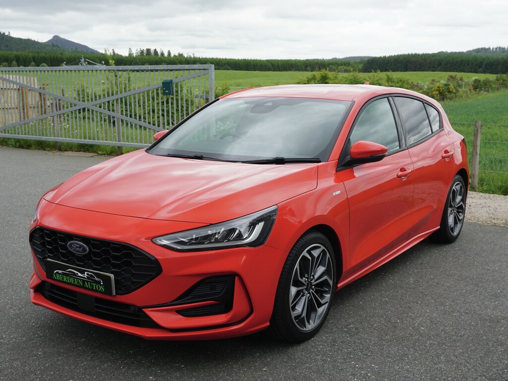Ford Focus Hatchback 1.0 Focus St-line X 1.0L Ecoboost Red #3