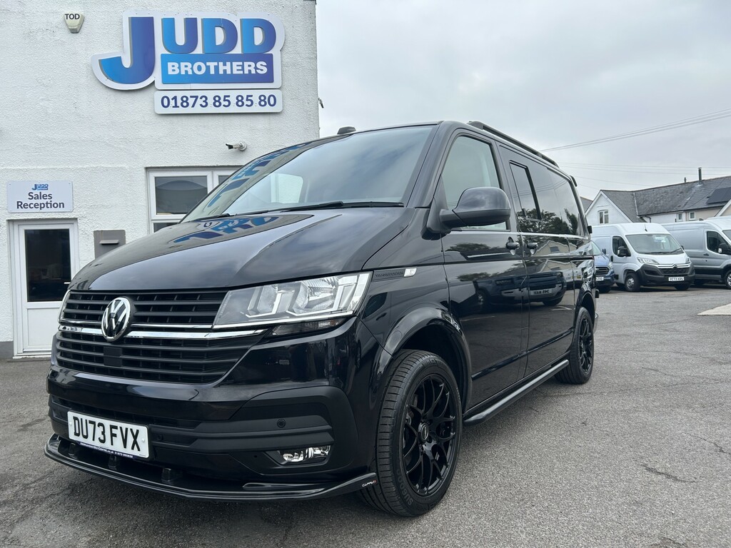 Volkswagen Transporter T28 Kombi 6 Seater Windows 2.0 Tdi 150 Highline Sw