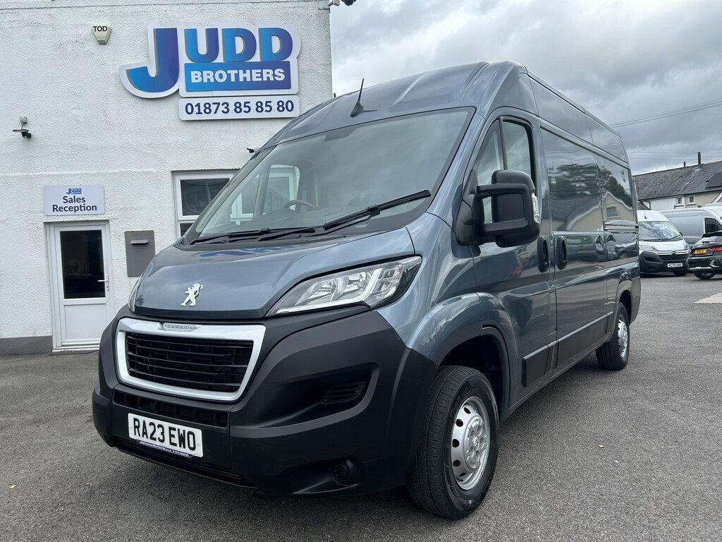 Peugeot Boxer 2.2 Bluehdi 35 Professional Premium L2 H2 Euro 6 