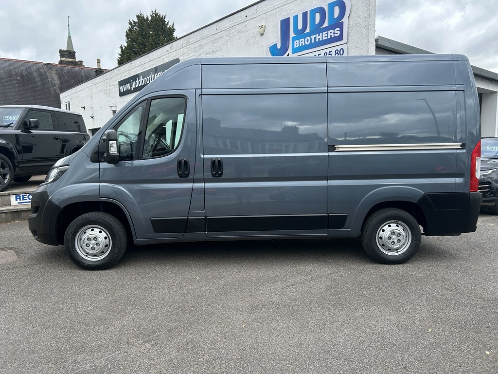 Peugeot Boxer 2.2 Bluehdi 35 Professional Premium L2 H2 Euro 6  #4