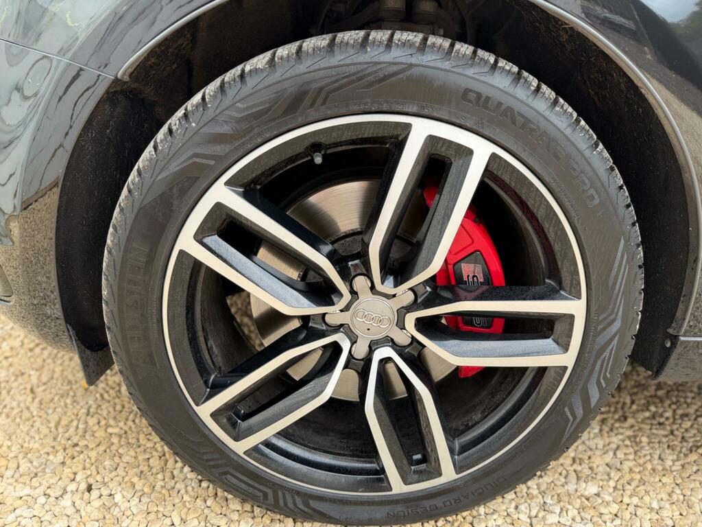 Audi SQ5 3L Plus Black #79