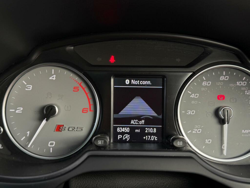 Audi SQ5 3L Plus Black #58