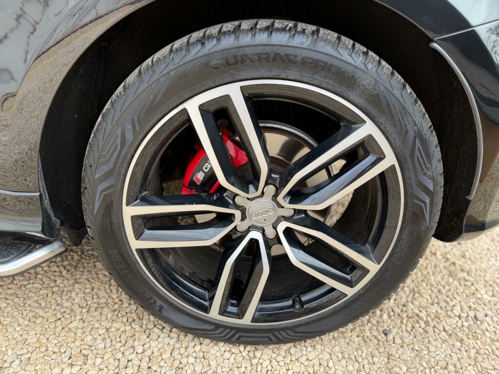 Audi SQ5 3L Plus Black #80