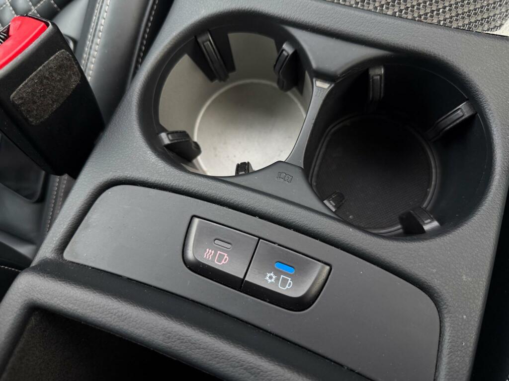 Audi SQ5 3L Plus Black #15