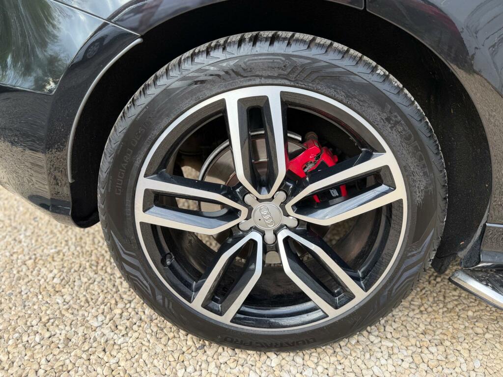 Audi SQ5 3L Plus Black #81