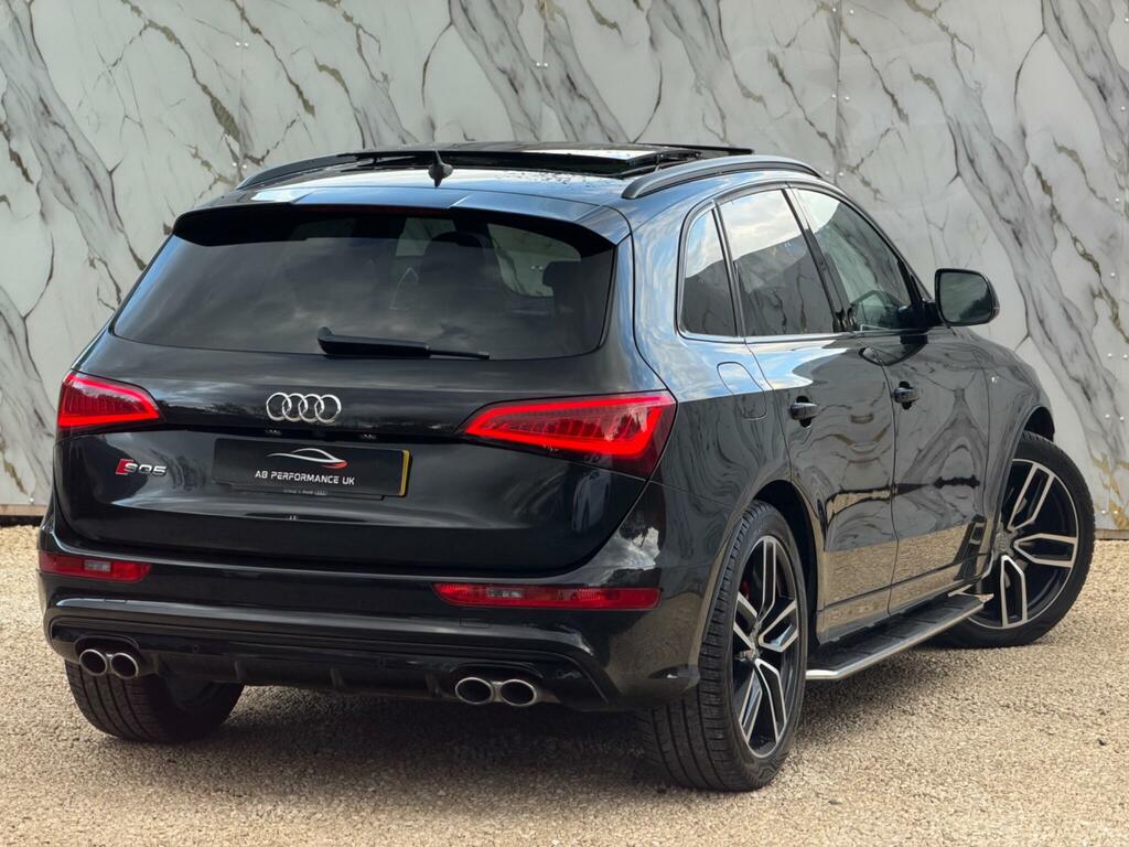 Audi SQ5 3L Plus Black #29