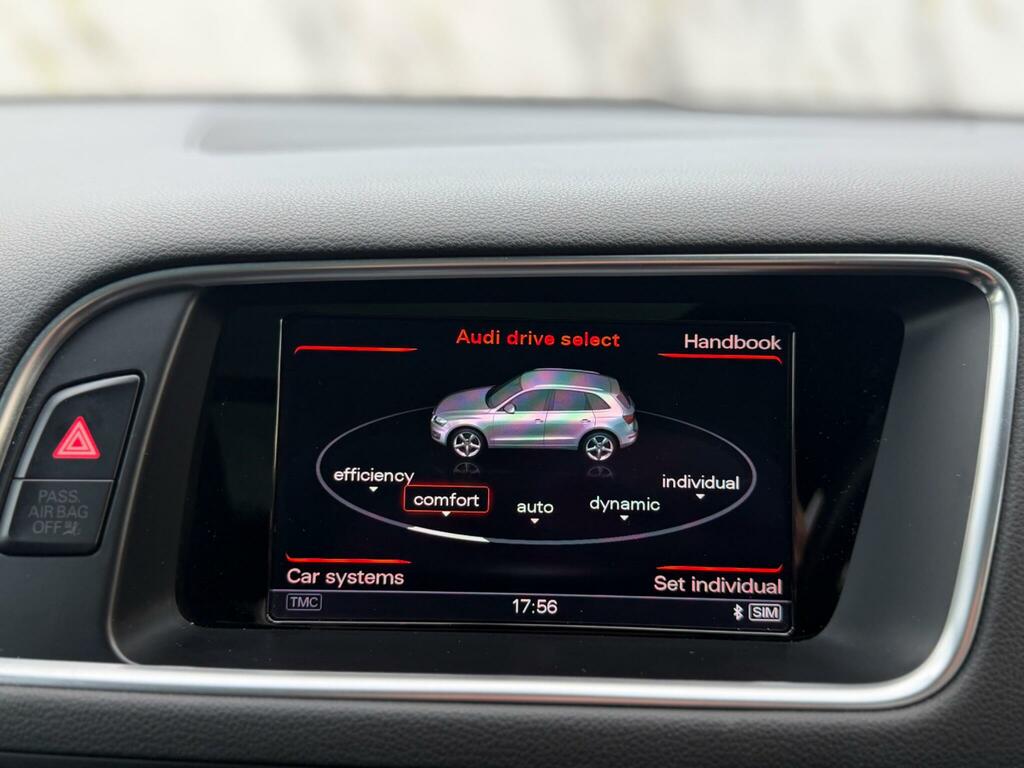 Audi SQ5 3L Plus Black #14