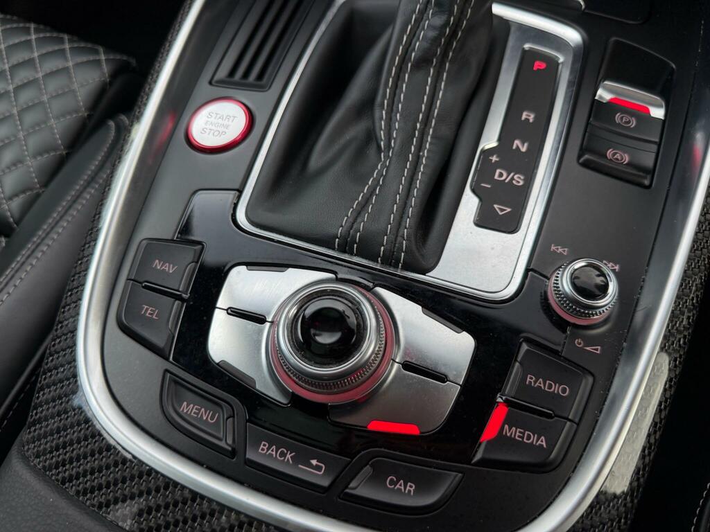 Audi SQ5 3L Plus Black #52
