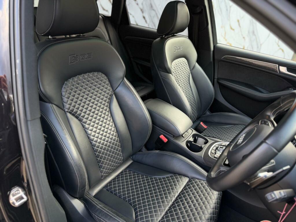 Audi SQ5 3L Plus Black #40