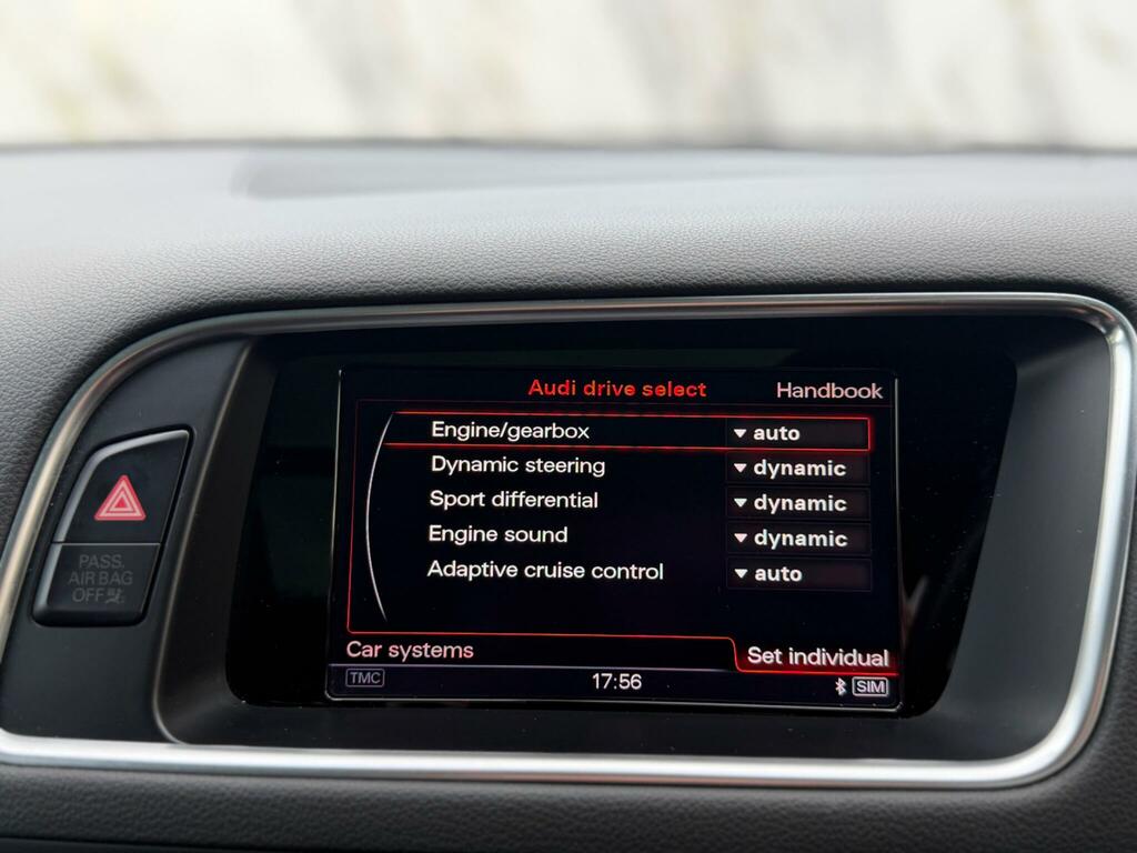 Audi SQ5 3L Plus Black #12