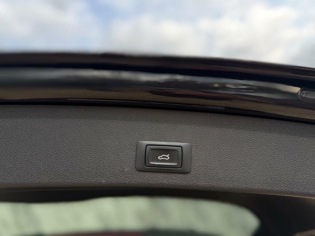 Audi SQ5 3L Plus Black #78