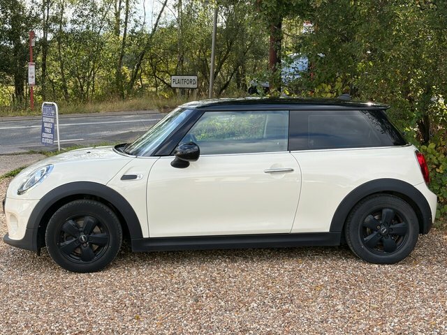 Mini Hatch Cooper Hatchback White #3