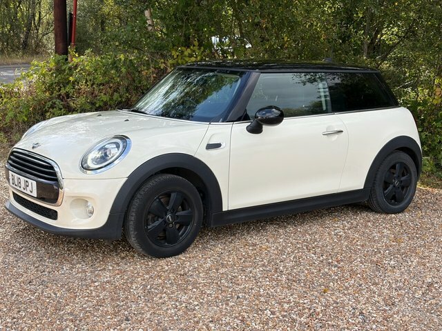 Mini Hatch Cooper Hatchback White #2