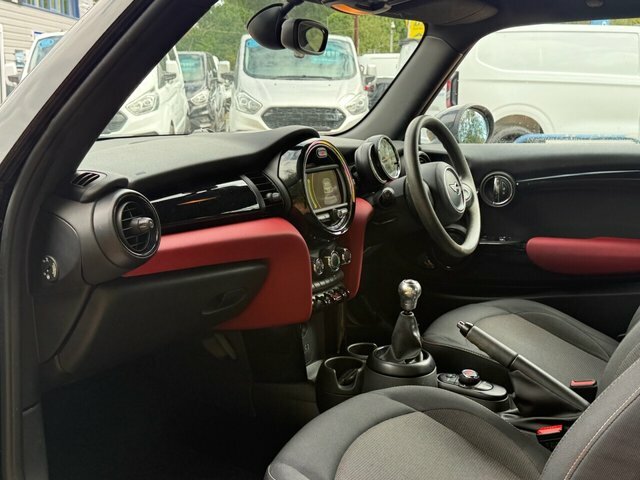 Mini Hatch Cooper Sd - 20 Road Tax Heated Seats Chi White #10