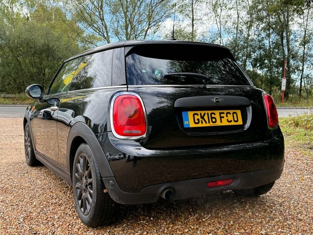 Mini Hatch One Hatchback Black #3