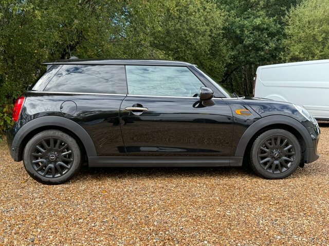 Mini Hatch One Hatchback Black #6
