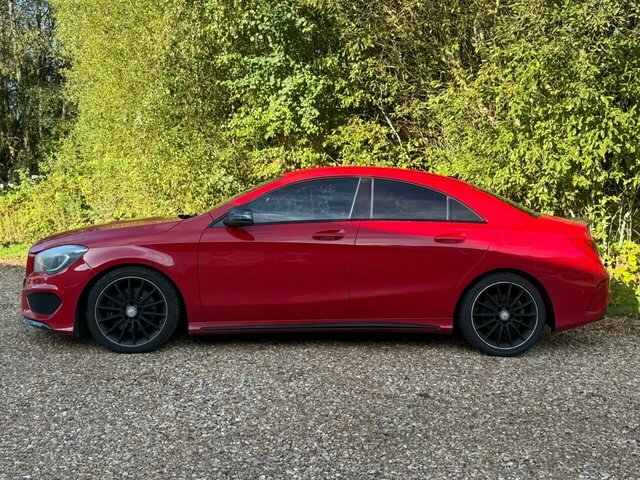 Mercedes-Benz CLA Class 2.1 Cla220 Cdi Amg White #2