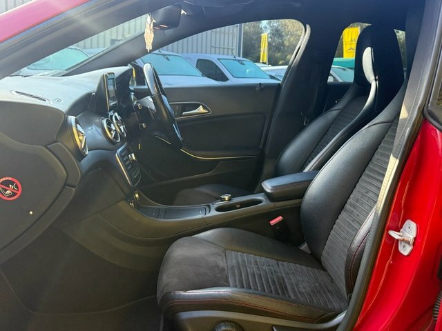 Mercedes-Benz CLA Class 2.1 Cla220 Cdi Amg White #9