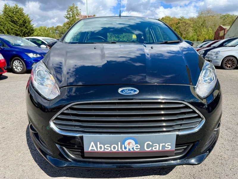 Ford Fiesta Zetec Black #4