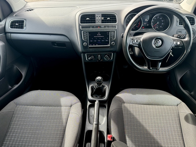 Volkswagen Polo Match Tsi 20 Taxeuro Silver #2
