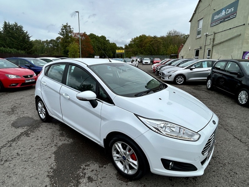 Ford Fiesta Zetec Fshb Tooth20 Taxair White