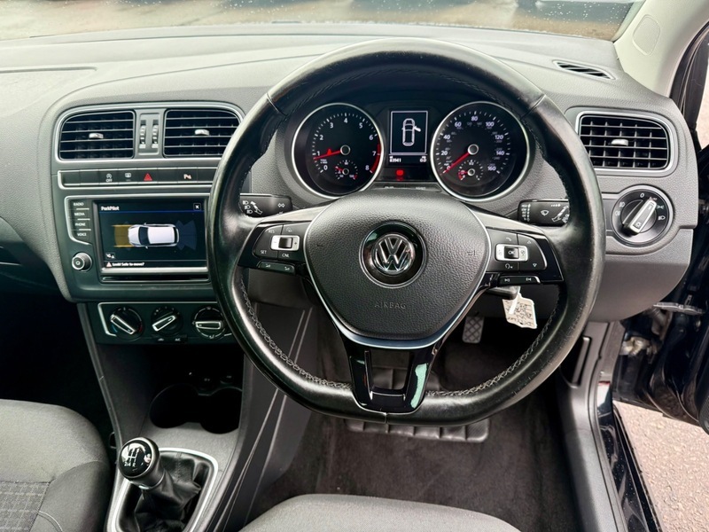 Volkswagen Polo Match Edition Black #2