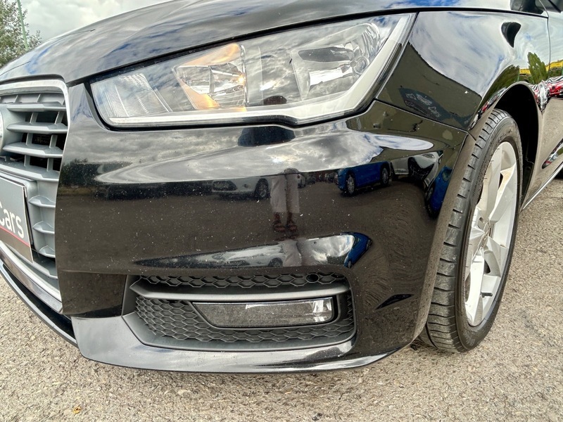 Audi A1 Sportback Tfsi Sport Navrear Black #6