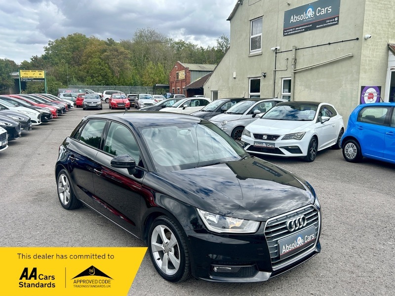 Audi A1 Sportback Tfsi Sport Navrear Black