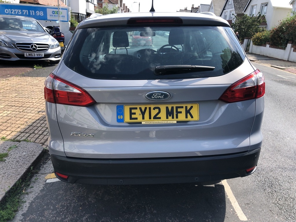 Ford Focus Titanium Silver #4