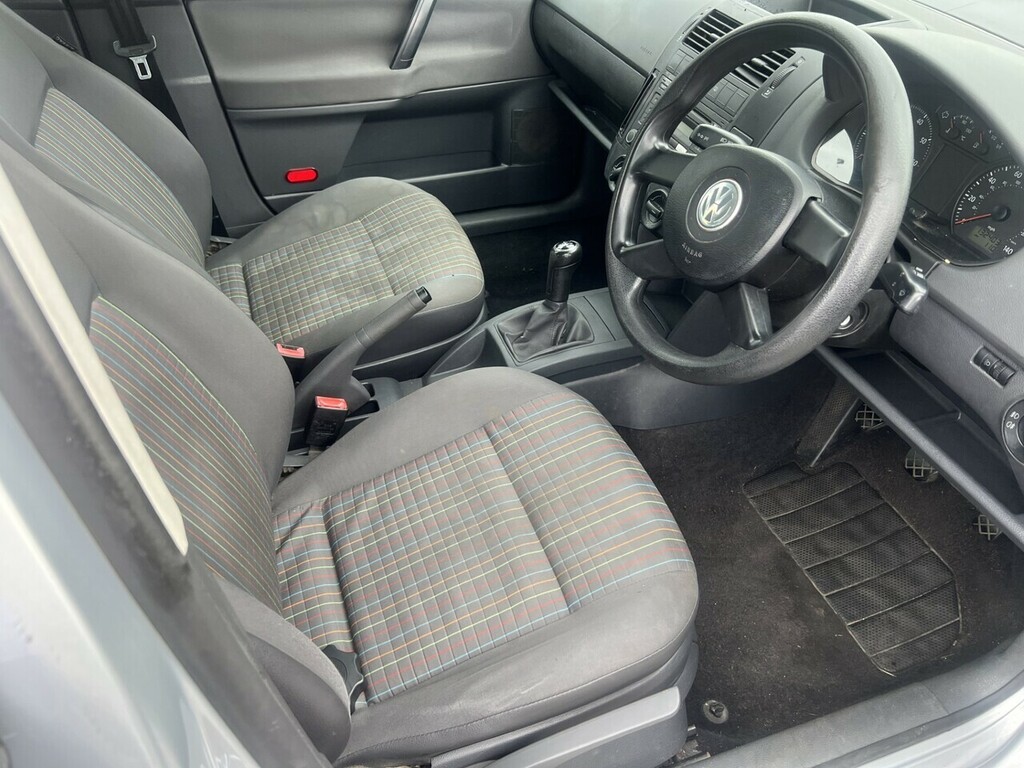 Volkswagen Polo 1.2 E Silver #7