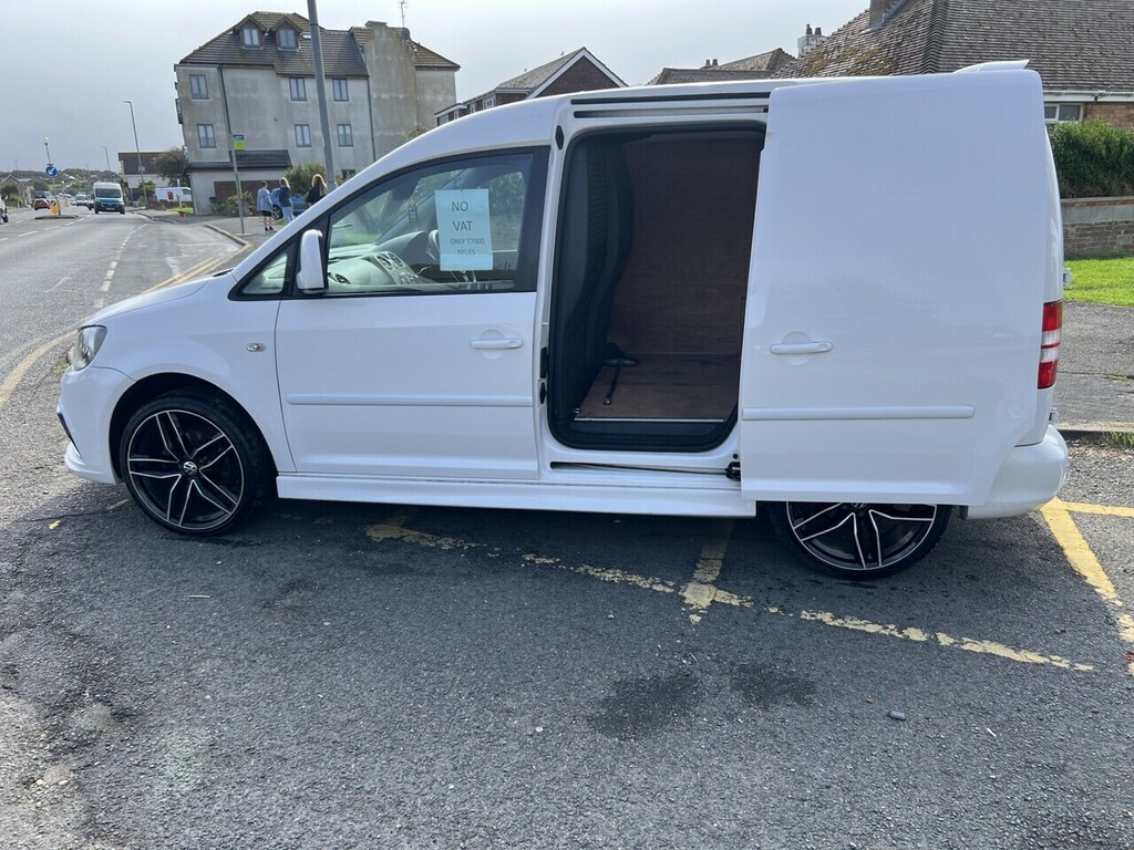Volkswagen Caddy Mpv Black #7
