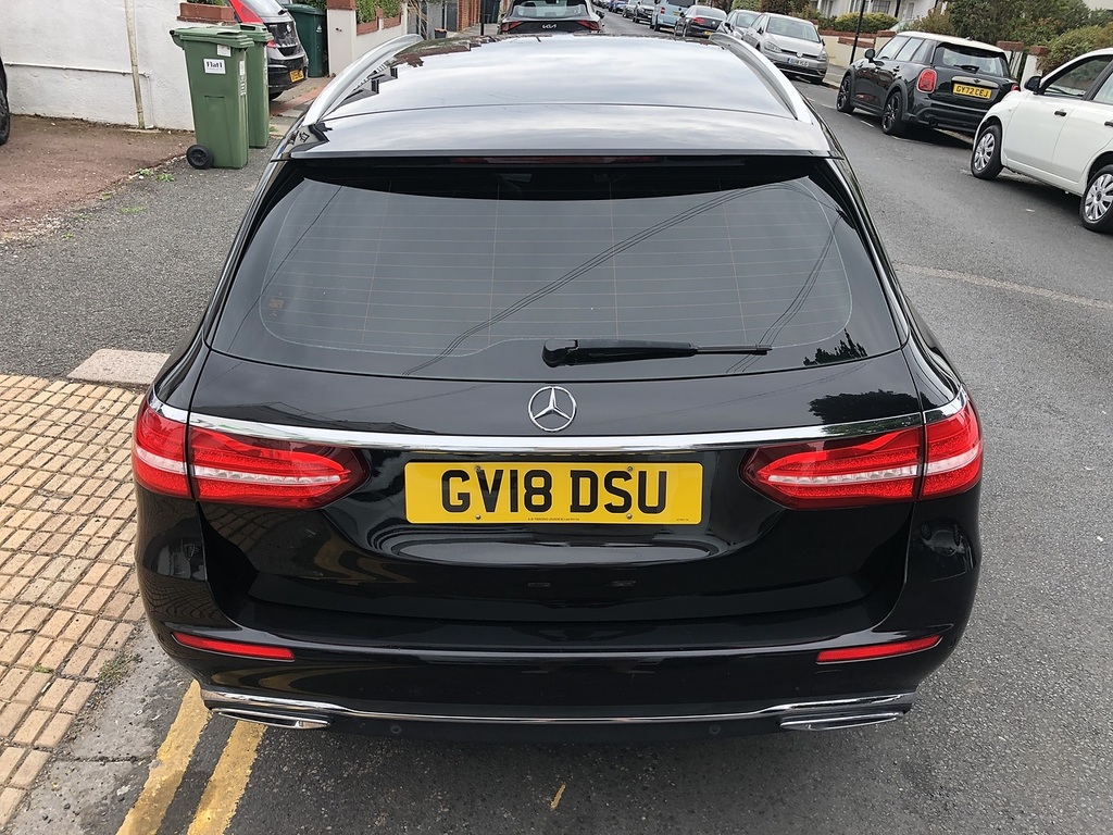 Mercedes-Benz E Class E220d Se Black #4