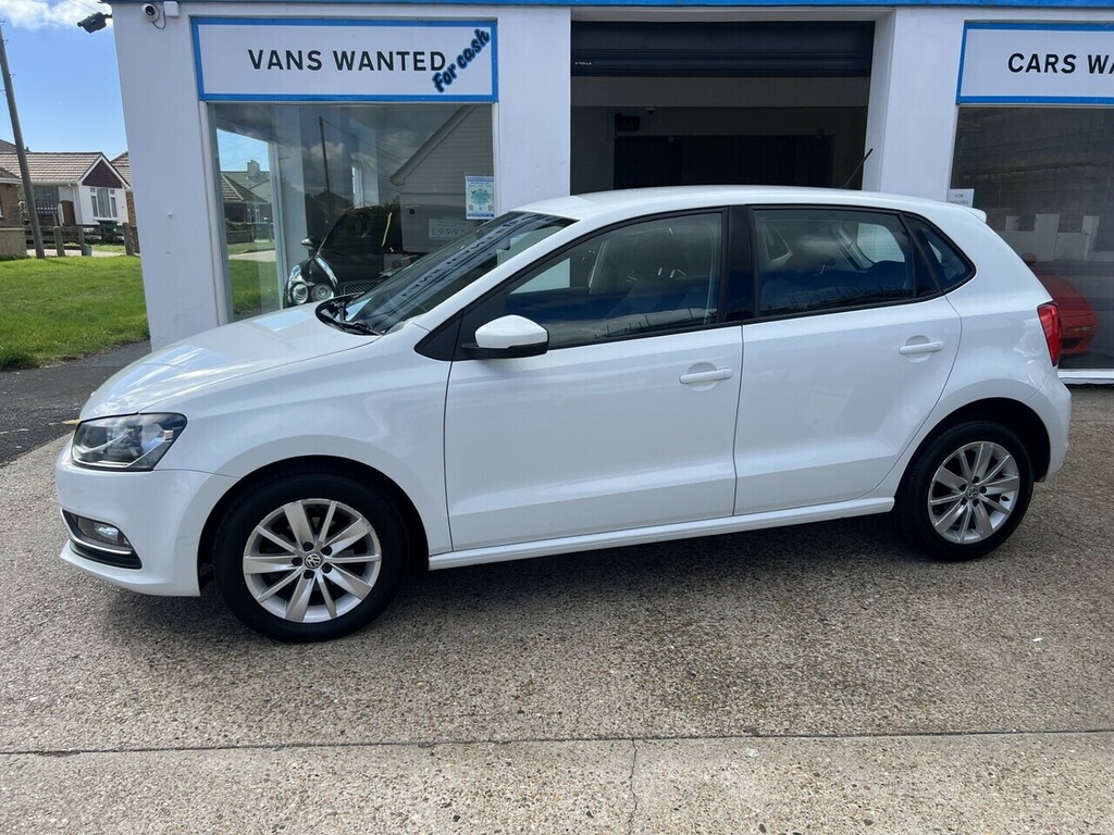 Volkswagen Polo Tsi Bluemotion Tech Se White #6