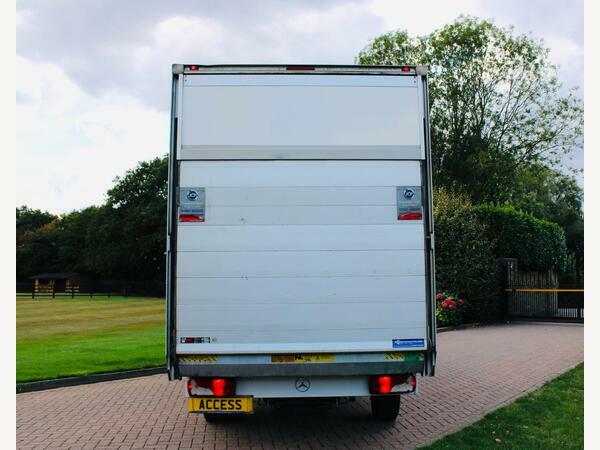 Mercedes-Benz Sprinter Luton 315 Luton Big Tail Lift Rwd L3 Euro 6 White #5