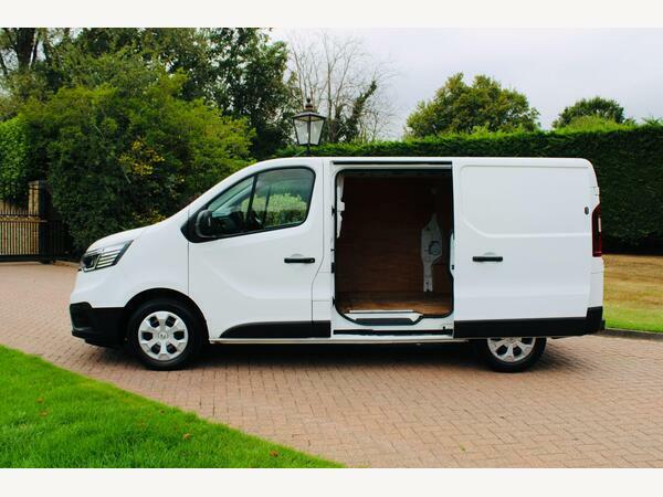 Renault Trafic Panel Van 2.0 Dci Blue Sl28 Business L1 H1 Euro 6 Blue #3