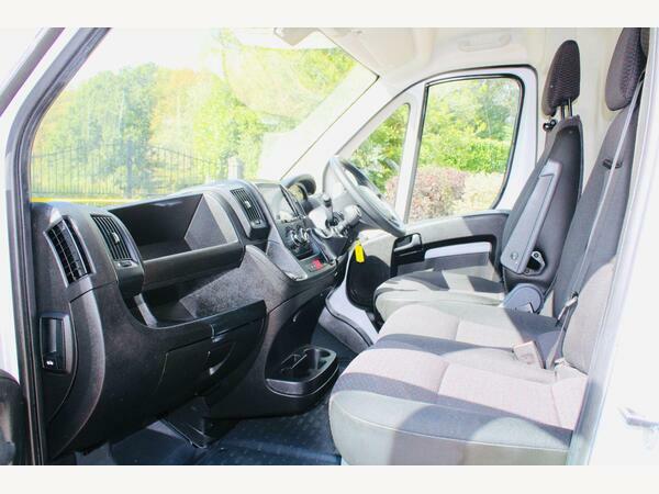 Citroen Relay Panel Van 2.2 Bluehdi 35 Enterprise Edition L4 Ext White #4